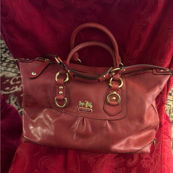 Coach #12937 Madison Sabrina Satchel Bag Beautiful Deep Pink Good Condition - Picture 1 of 9